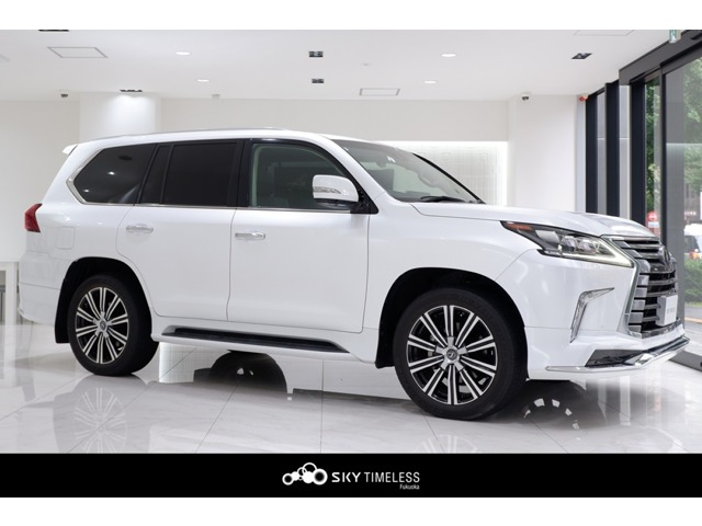 Lexus LX