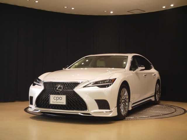Lexus LS