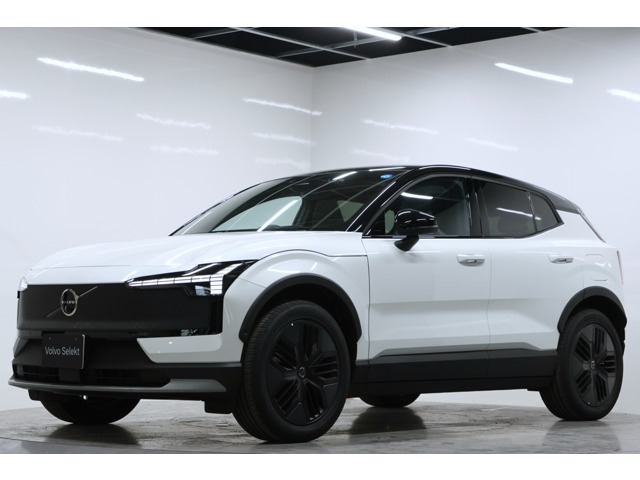 Volvo EX30 Cross Country