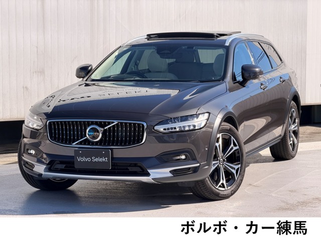 Volvo V90 Cross Country