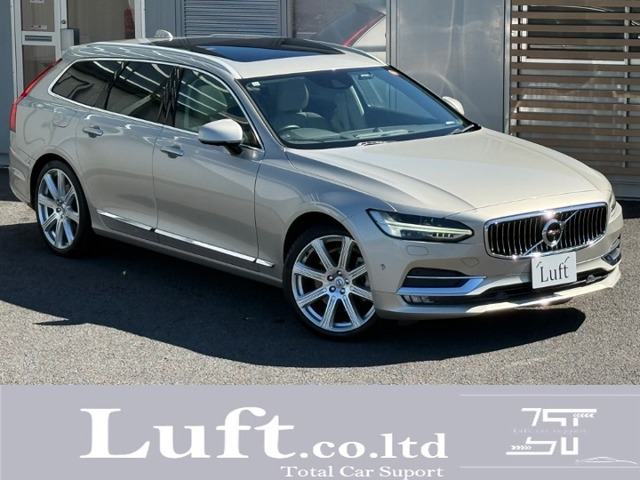 Volvo V90