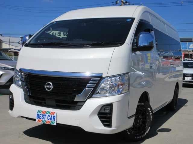 Nissan Caravan Minibus