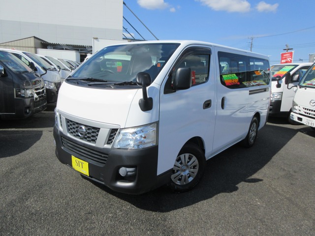 Nissan NV350 Caravan Wagon