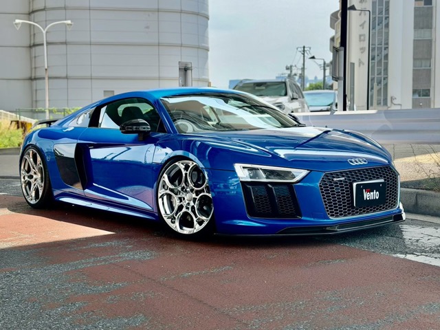 Audi R8