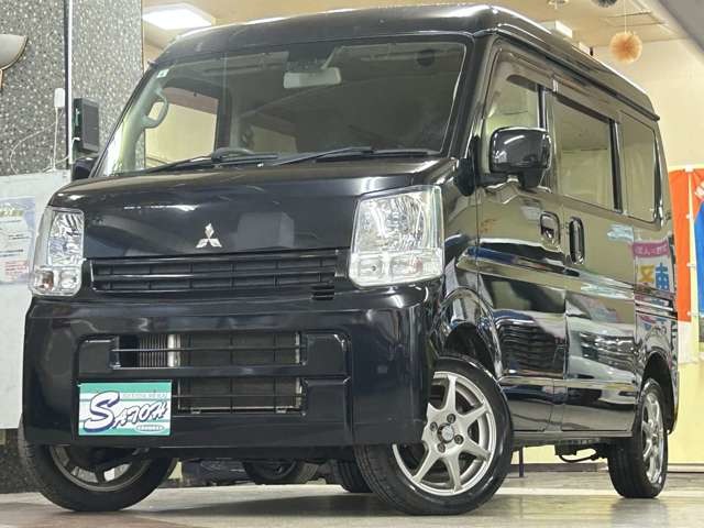 Mitsubishi Minicab Van