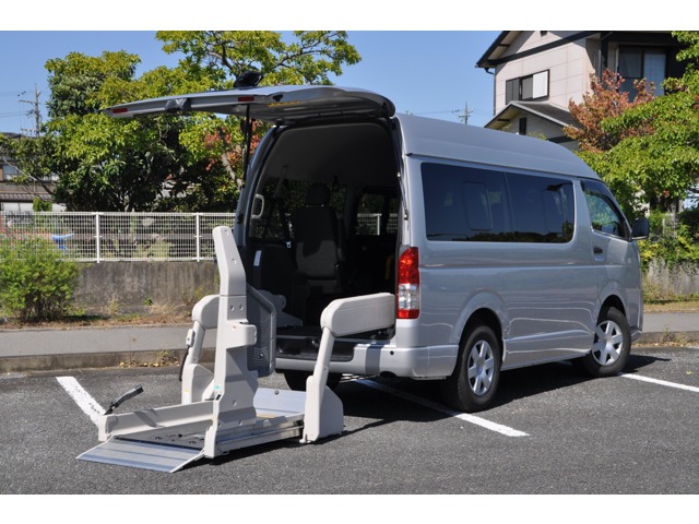 Toyota Regius Ace