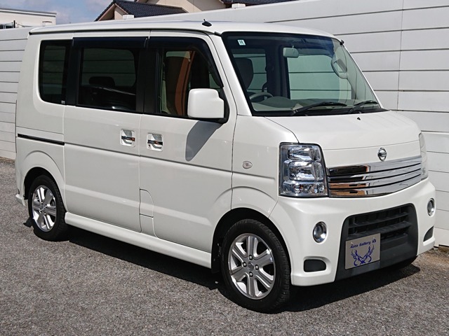 Nissan NV100 Clipper Rio