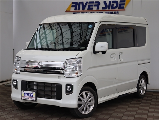 Nissan NV100 Clipper Rio