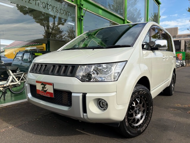 Mitsubishi Delica D:5