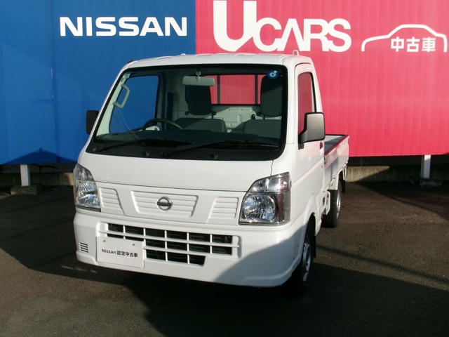 Nissan NT100 Clipper
