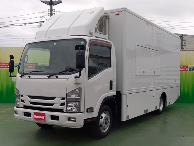 Isuzu Elf